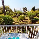 Agreable 2 Pieces Renove Avec Balcon, - Fr-1-196-302