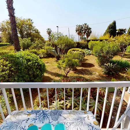 Agreable 2 Pieces Renove Avec Balcon, - Fr-1-196-302